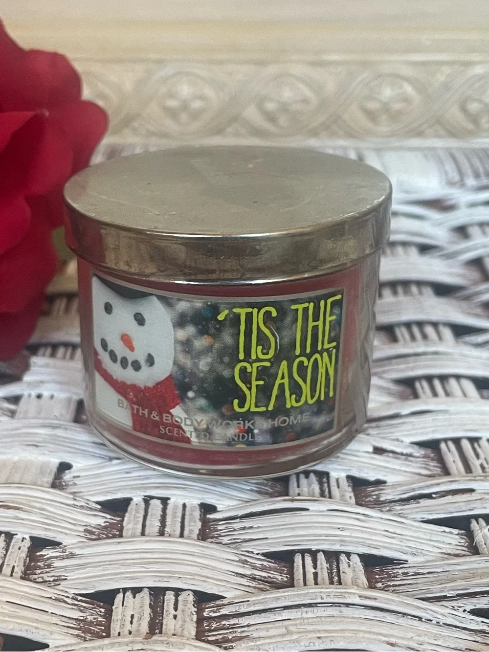 Bath & Body Works "Tis The Season" scented candle (1.3 oz) - Picture 3 of 6